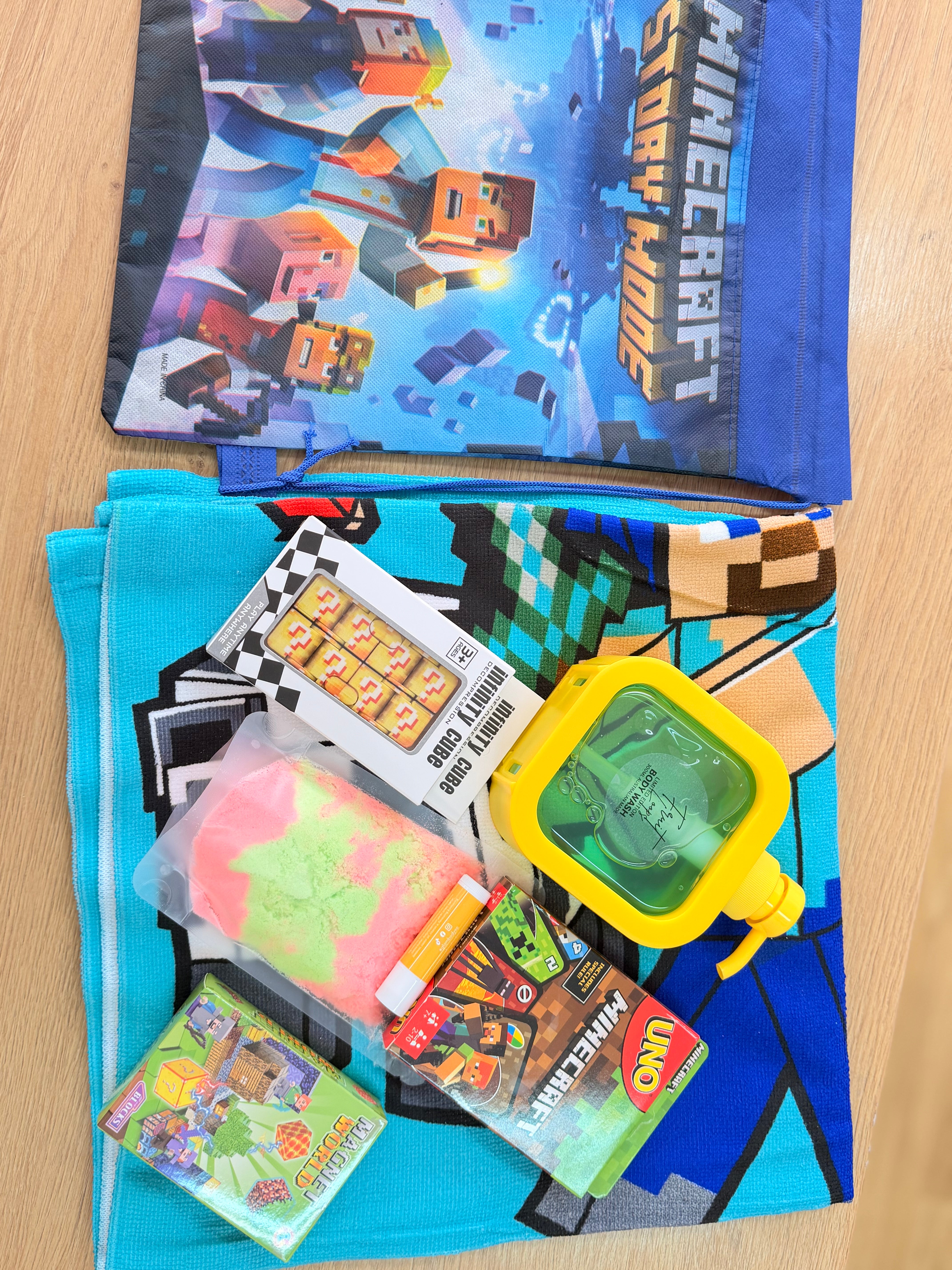 🎒 KIDS SHOW BAGS – Limited Edition Live Sale