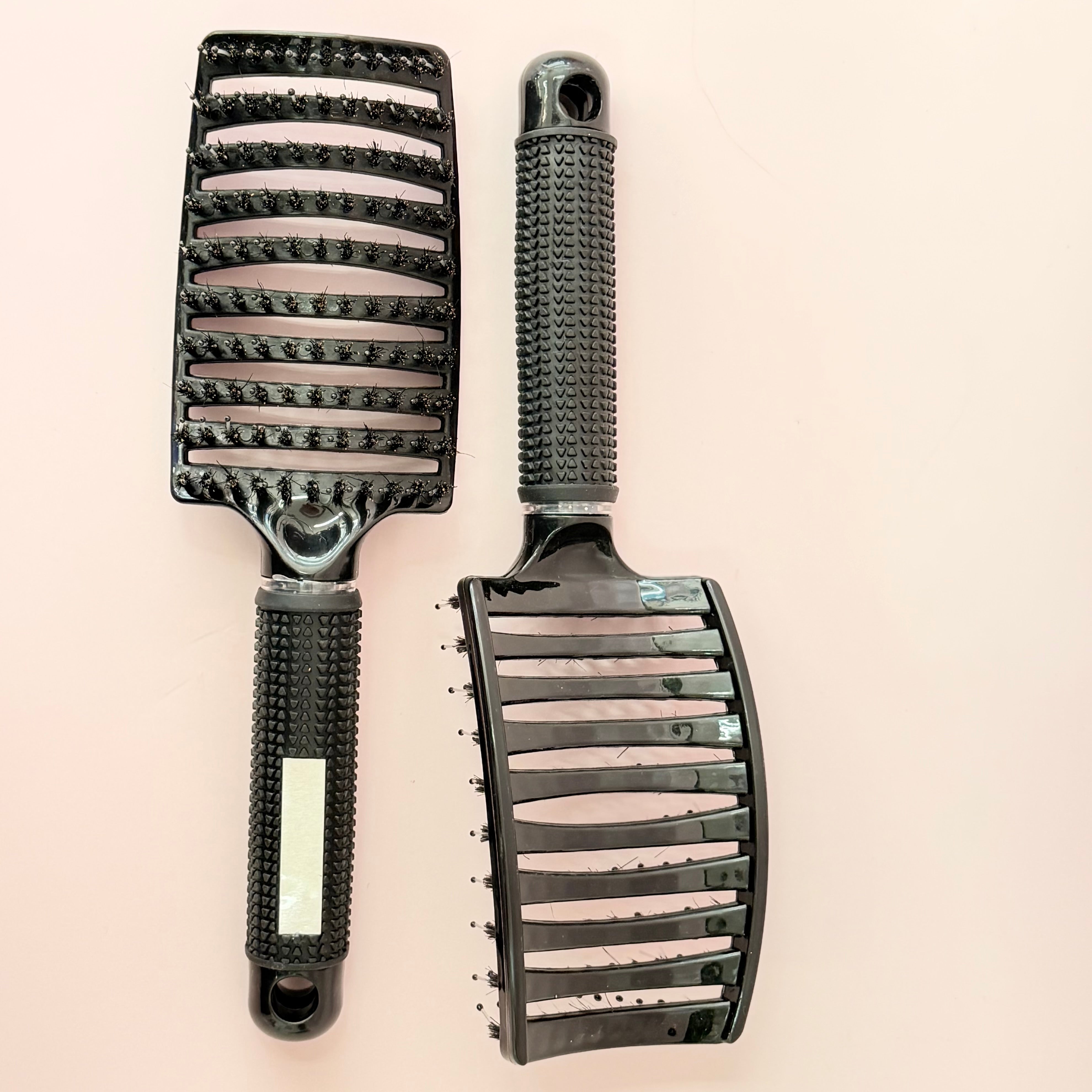 HAIR DETANGLER BRUSH
