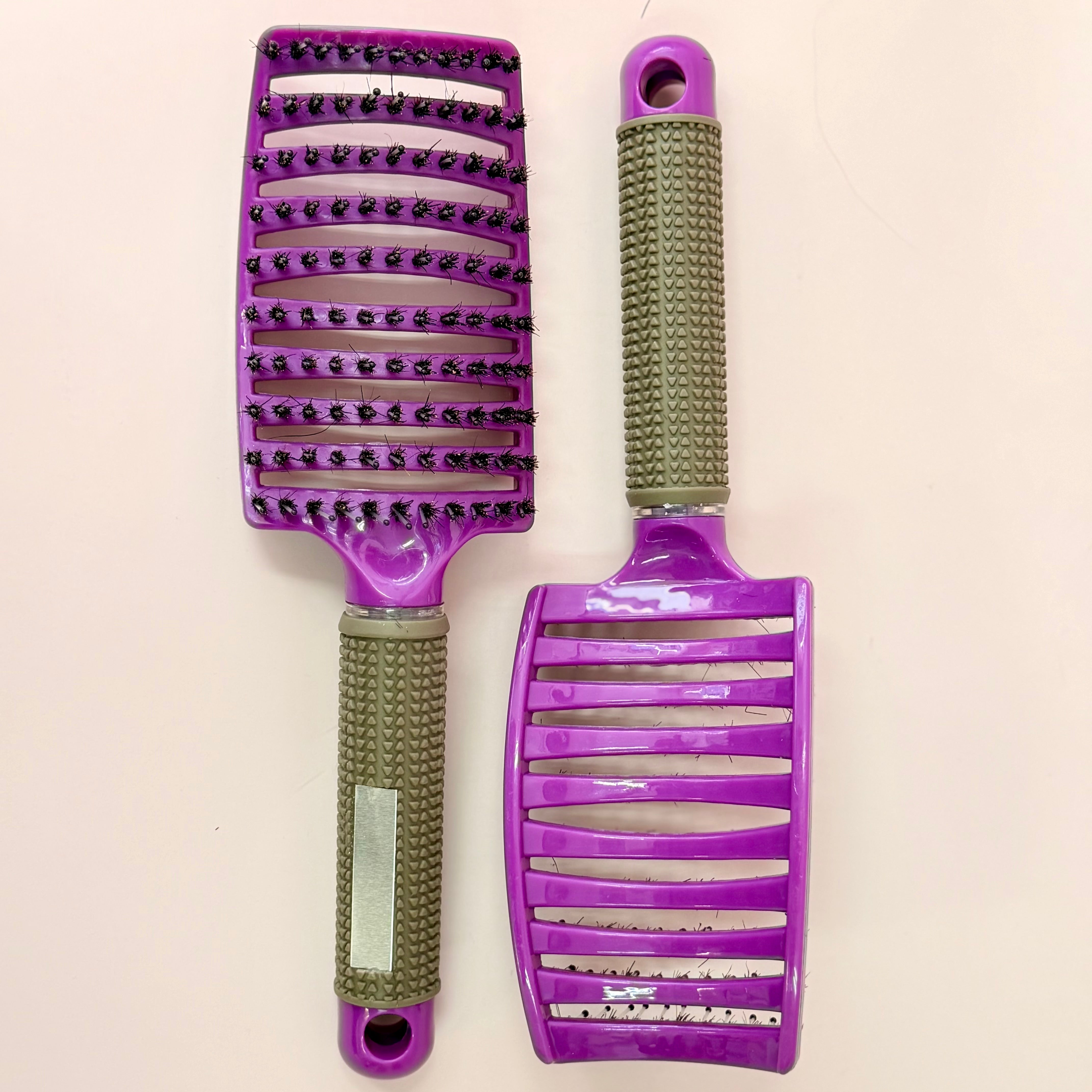 HAIR DETANGLER BRUSH