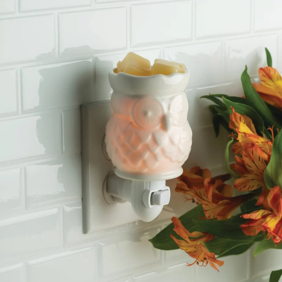 White Owl Plug-In Wax Melt Burner – Cozy Charm for Small Spaces