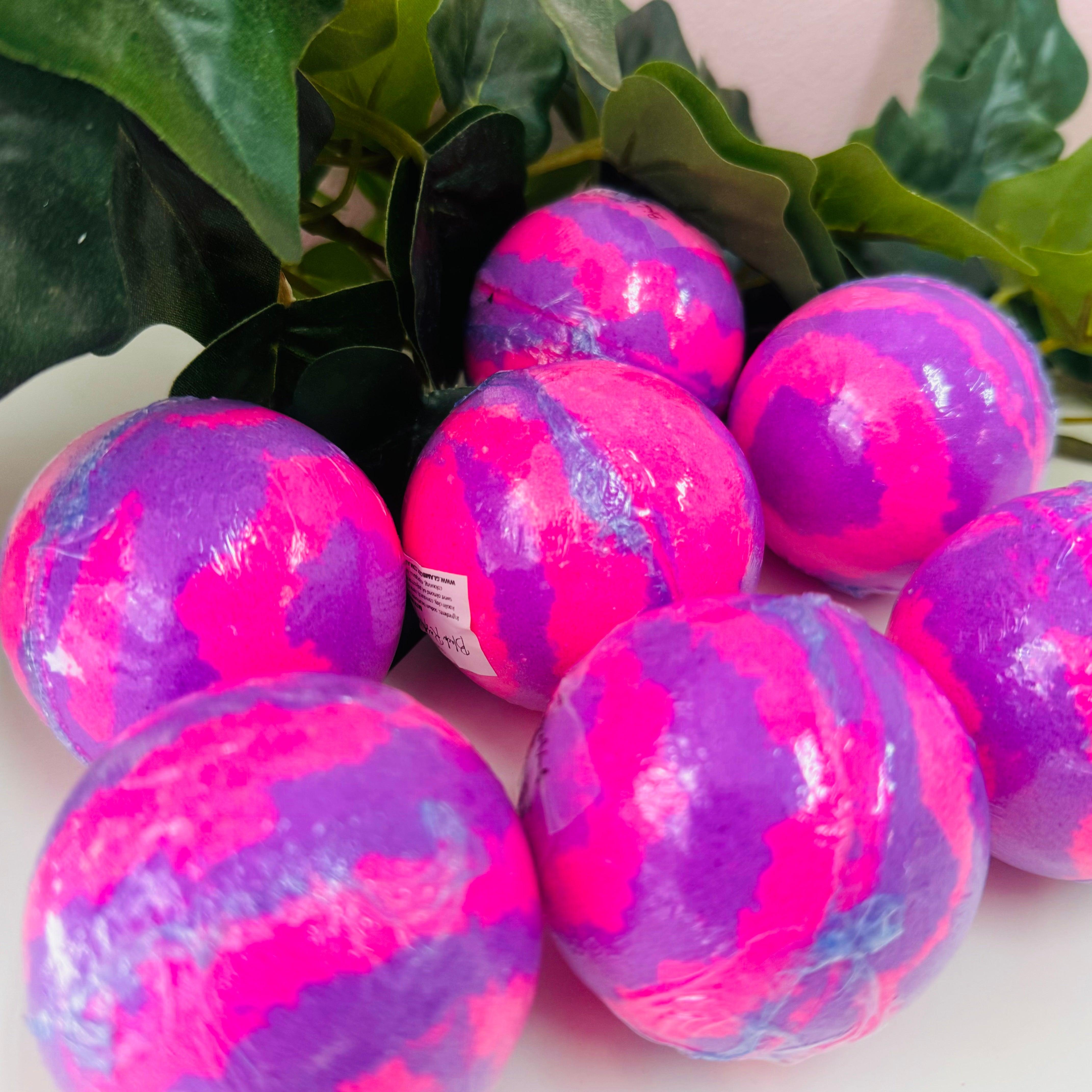 BLACK RASPBERRY & VANILLA BATH BOMB - Glam Body