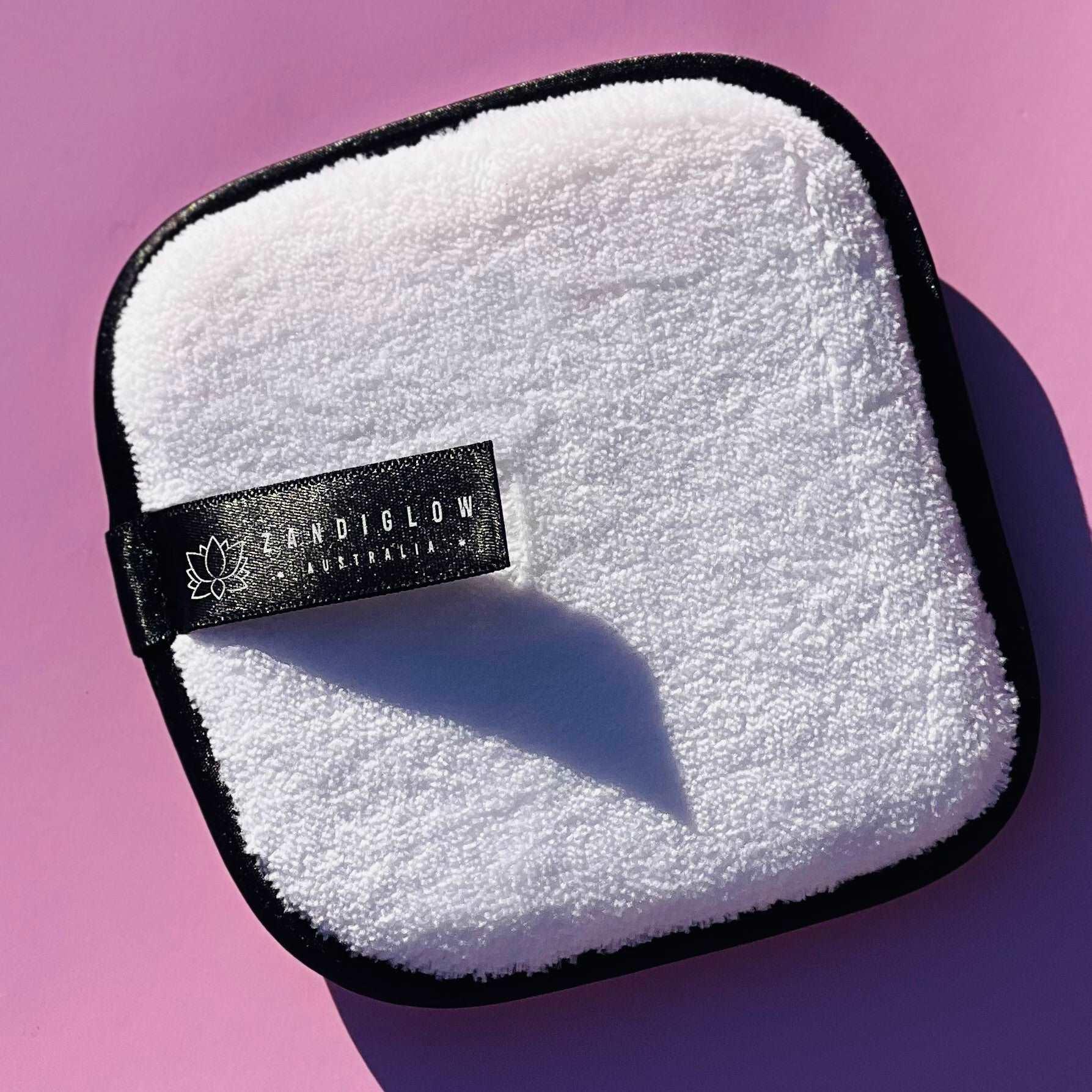 REUSABLE MAKEUP REMOVER PAD - Glam Body